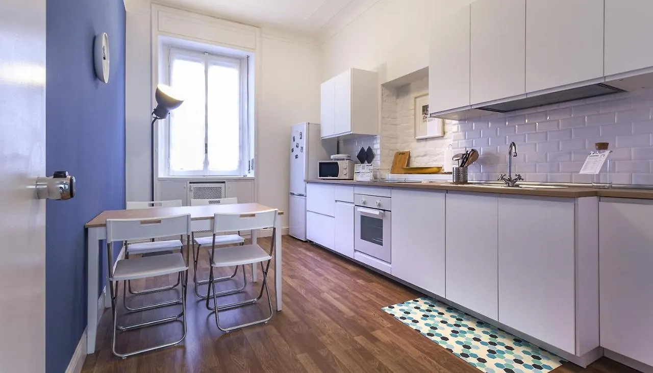 Italianway - Corso Lodi 121 Apartment Milan 0*,